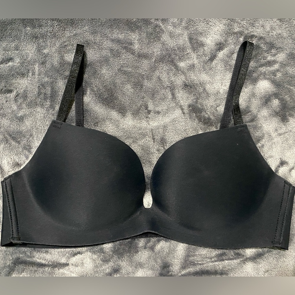 MAIDENFORM Lightly Lined Wireless bra Black 36B EUC